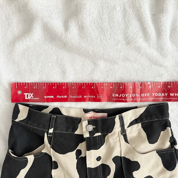 Lisa Says Gah Cow Print Robyn Jeans - Picture 7 of 10